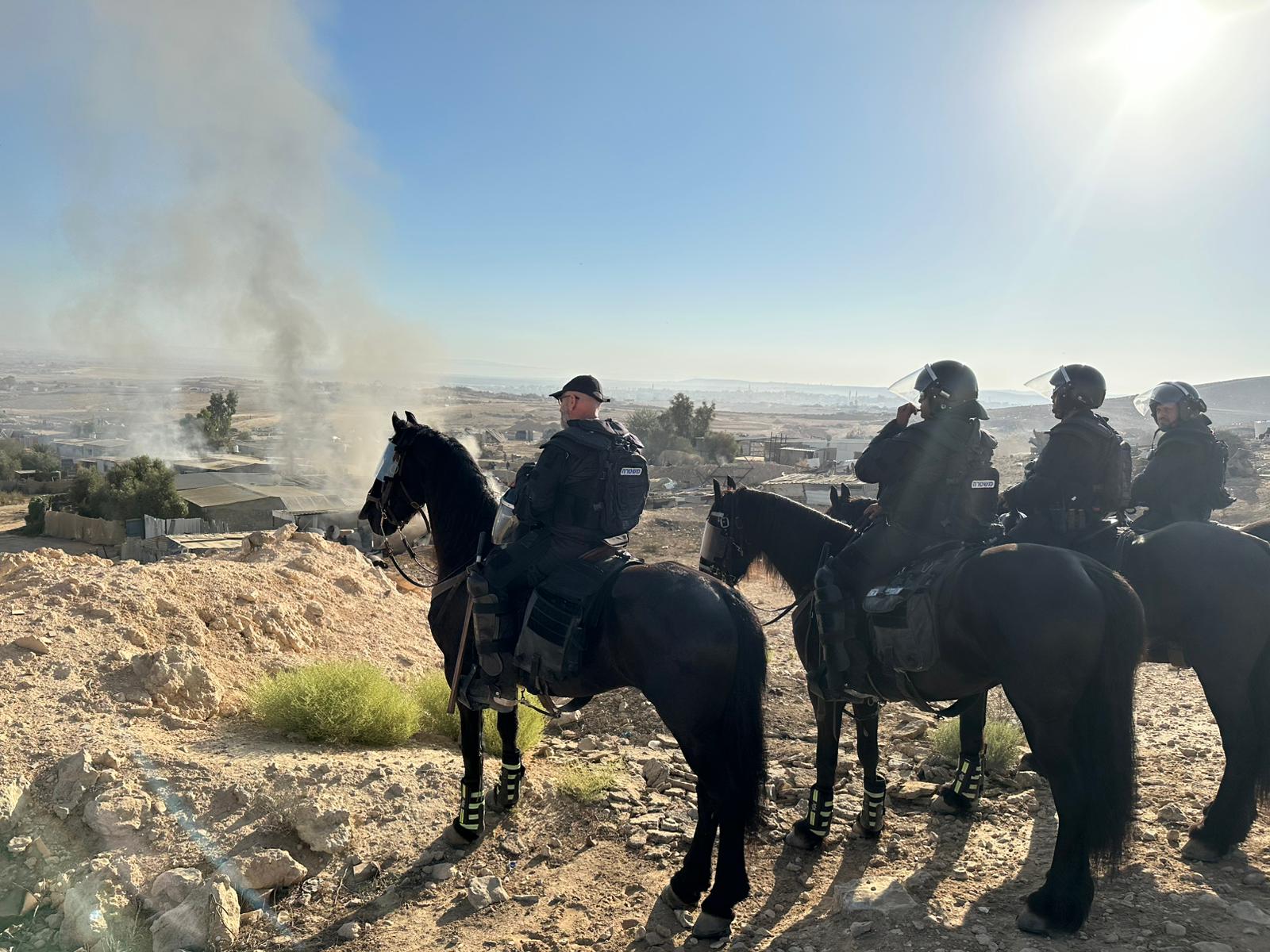 תיעוד כוחות משטרת המחוז הדרומי בפעילות.