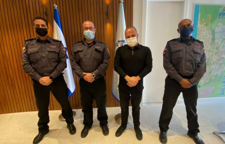 ראש העיר ומפקד מחוז דרום בכבאות והצלה ישראל נפגשו; "נמשיך לשתף פעולה למען ביטחונם של תושבי העיר"