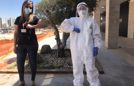 עשרות תלמידים מאשקלון שנחשפו לחולי קורונה נבדקו היום במרפאת מאוחדת באגמים