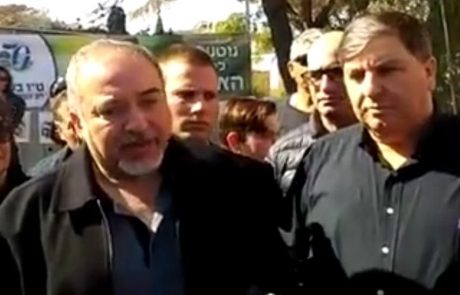 ליברמן בדרום: ישראל לא תתקדם בלי השבויים והנעדרים