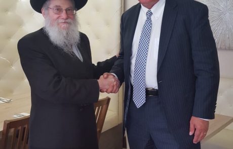 חב"ד אשקלון לחבר הקונגרס באריזונה: " תודה על התמיכה בכיפה(ת הברזל) "