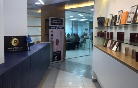 מזעזע – עצור נשא איידס חתך ורידים והשפריץ דם על סוהר בכלא שיקמה