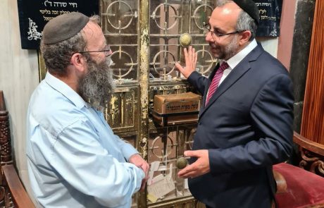 השר לשירותי דת, הרב יעקב אביטן התארח היום בעיר הקודש חברון