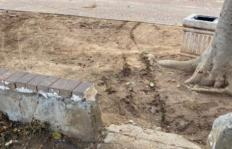 לא בגלל שבר ענן – הזנחה מתמשכת – צפו: ככה הורים צריכים להכנס עם ילדים לגן ילדים באשקלון, העירייה: הנושא יבדק