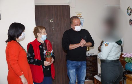 לראשונה באשקלון: שיתוף פעולה בין העירייה לפרויקט ׳ידידים במדים׳