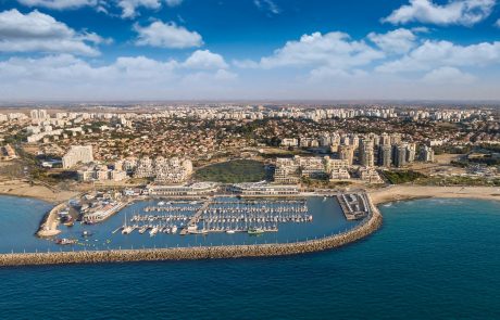 אחרי התלבטויות רבות וקצת יותר מ3 שבועות לשנה הבעל"ט, תחרות איש השנה יוצאת לדרך – מי איש השנה שלכם? הצביעו!